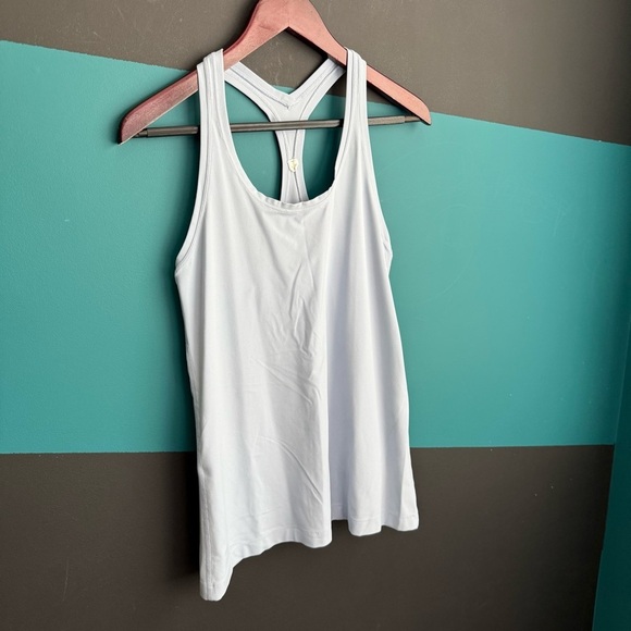 Lululemon Athletica Light Blue Tank Top size 10 - Picture 2 of 8